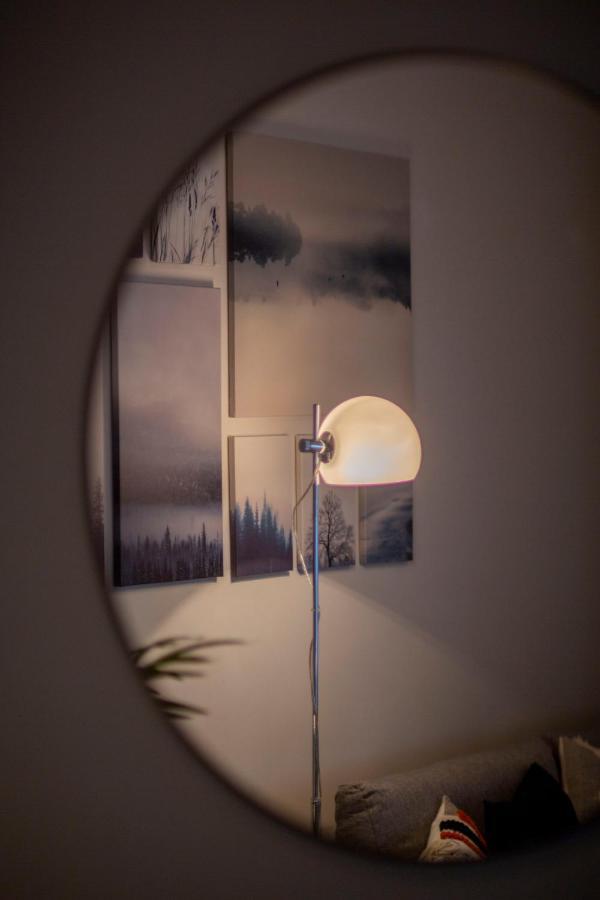 Spacious & Cozy Downtown Apartment With Balcony ブダペスト エクステリア 写真
